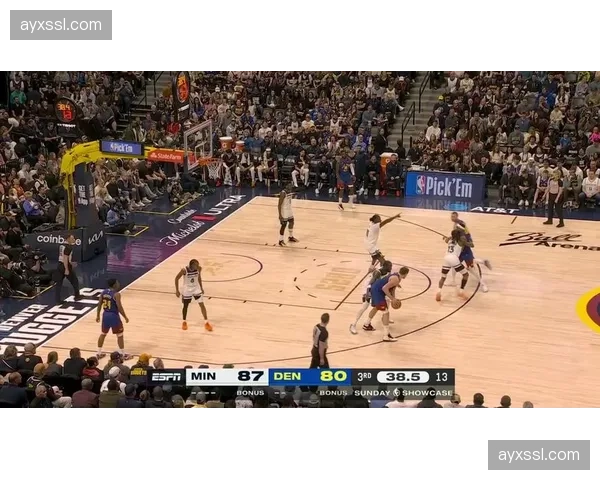 掘金vs森林狼半场战报：约基奇高位策应遭遇森林狼升级版“沉退+刷卡”防守。